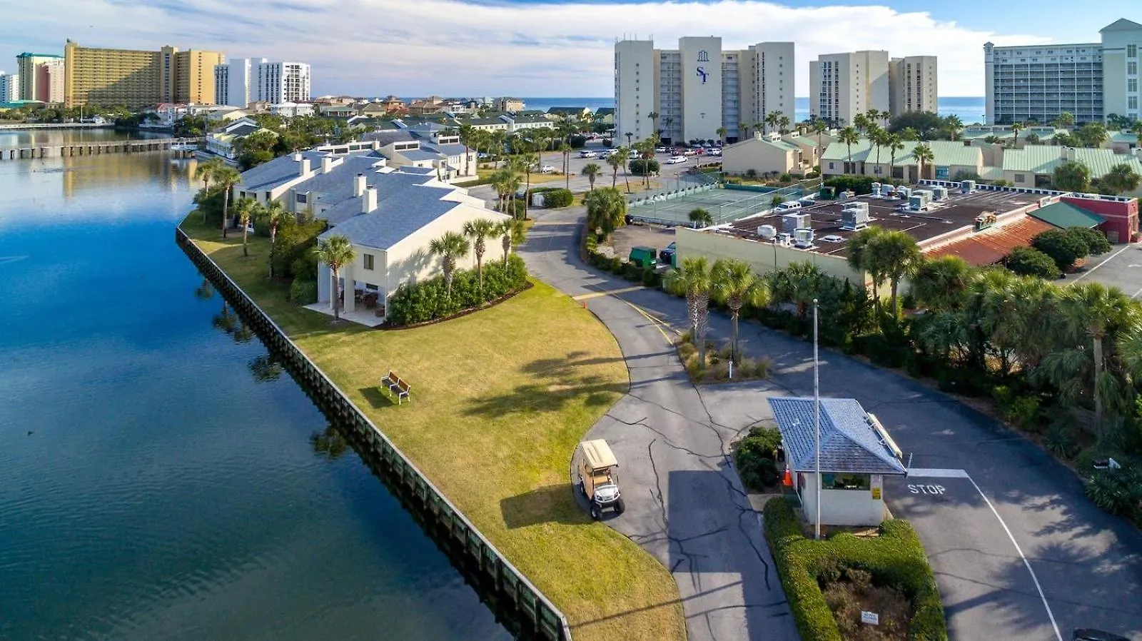 1116 - Shoreline Towers Destin 0*,  United States